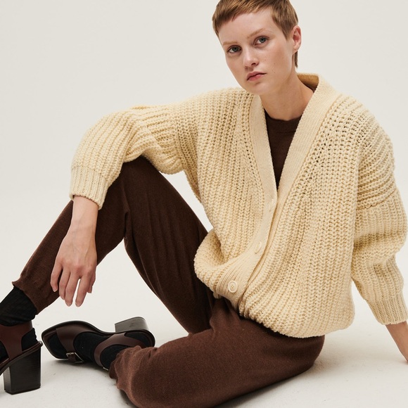 Babaa Sweaters - Babaa No 19 Cardigan, Natural